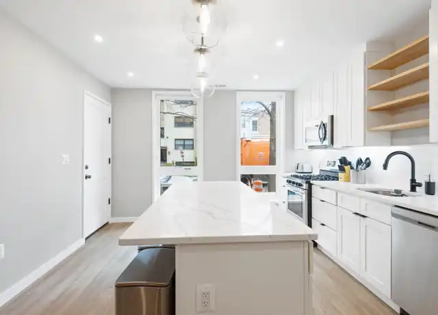 Property at 910 Euclid St NW, Washington, DC, 20001, 1 bed, 1 bath, [object Object]