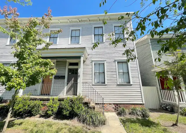 Property at 610 E Henry St, Savannah, GA, 31401, 2 beds, 2 baths, [object Object]