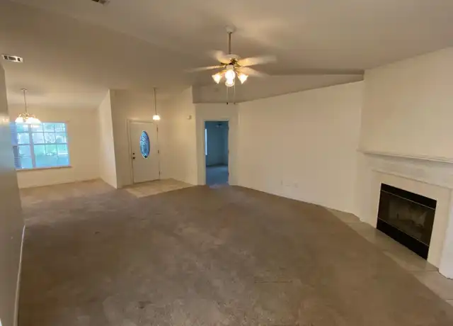 Property at 4250 Shadow Ln, Niceville, FL, 32578, 3 beds, 2 baths, [object Object]