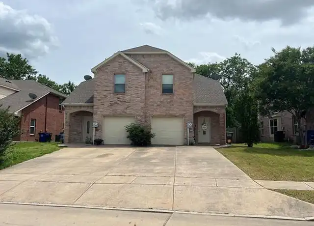 Property at 813 Parkplace Rdg Unit 813, Princeton, TX, 75407, 3 beds, 2 baths, [object Object]