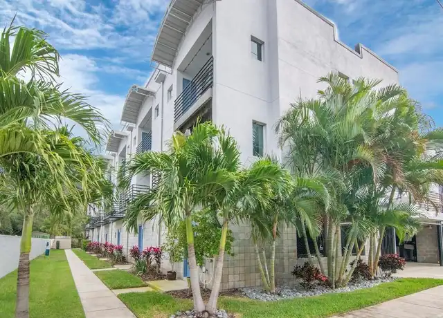 Property at 5008 S Macdill Ave #24, Tampa, FL, 33611, 2 beds, 2.5 baths, [object Object]