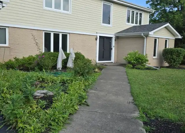 Property at 2175 Kipling Ln, Highland Park, IL, 60035, 4 beds, 3 baths, [object Object]