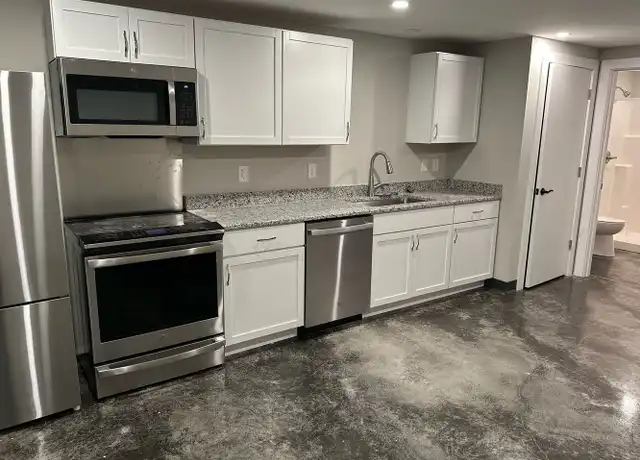 Property at 1205 S Rogers St Unit 6, Bloomington, IN, 47403, 1 bed, 1 bath, [object Object]