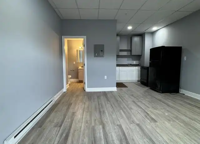 Property at 15 S Church Ln Unit 1A, East Lansdowne, PA, 19050, 1 bed, 1 bath, [object Object]