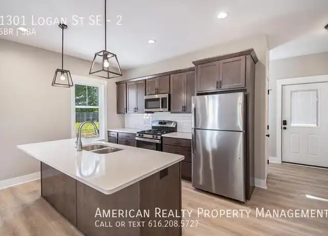 Property at 1301 Logan St SE Unit 2, Grand Rapids, MI, 49506, 5 beds, 5 baths, [object Object]