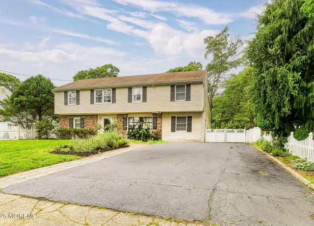 Property at 24 Peachtree Rd, Oakhurst, NJ, 07755, 6 beds, 3 baths, [object Object]