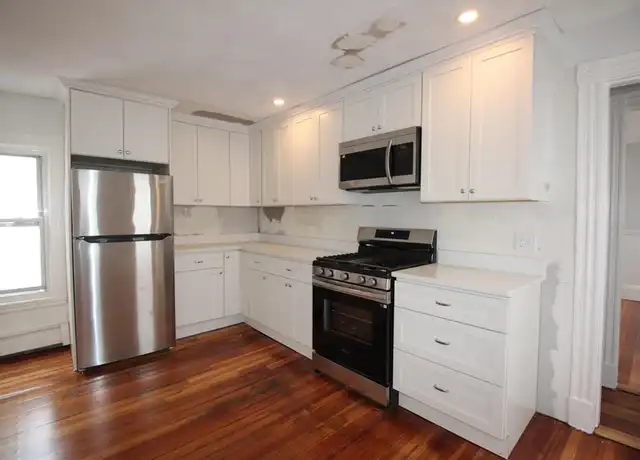 Property at 12 Albion Pl Unit 2, Boston, MA, 02129, 3 beds, 1 bath, [object Object]