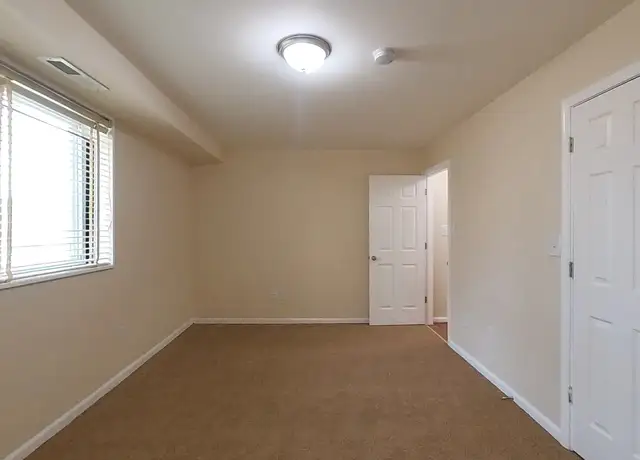 Photo of 3400 Dean Dr, Hyattsville, MD 20782