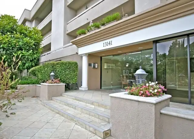 Property at 13141 Riverside Dr Unit 101, Sherman Oaks, CA, 91423, 2 beds, 2 baths, [object Object]