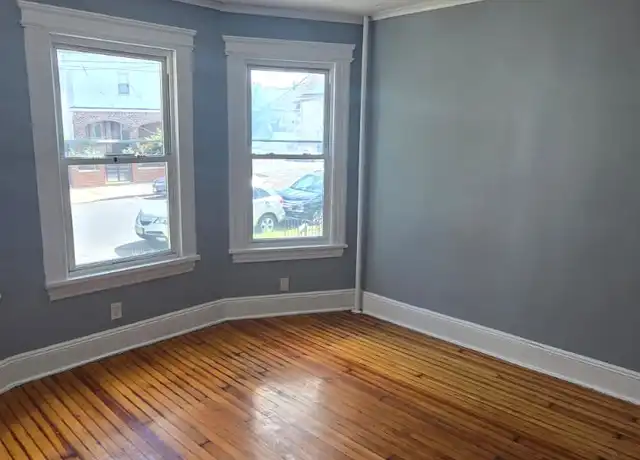 Property at 36 Dehart Pl Unit 3BR, Elizabeth, NJ, 07202, 3 beds, 1 bath, [object Object]