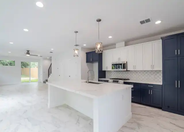 Property at 616 W Dittmar Rd Unit A, Austin, TX, 78745, 3 beds, 2.5 baths, [object Object]