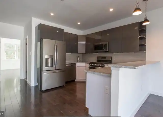 Property at 1505 N 7th St Unit LOWER, Philadelphia, PA, 19122, 3 beds, 2 baths, [object Object]
