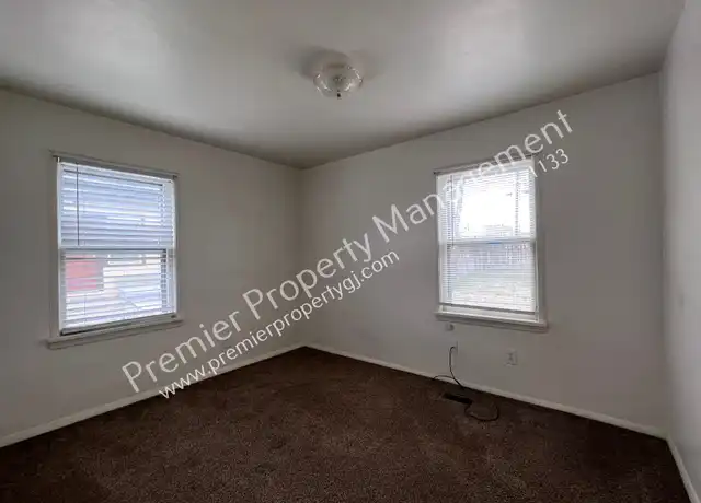 Property at 1254 Bunting Ave, Grand Junction, CO, 81501, 2 beds, 1 bath, [object Object]