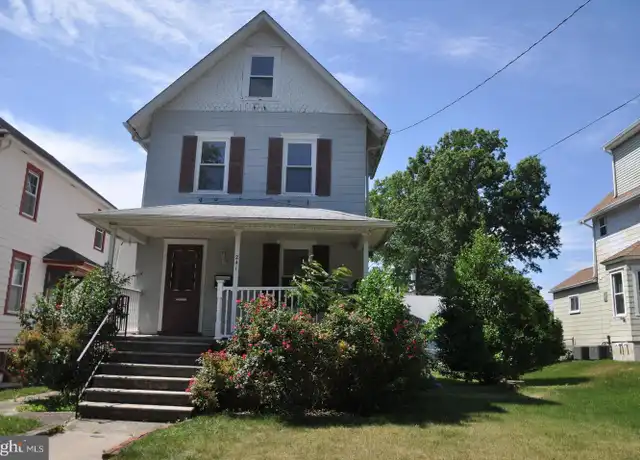 Property at 241 Maple Ave, Audubon, NJ, 08106, 3 beds, 1.5 baths, [object Object]