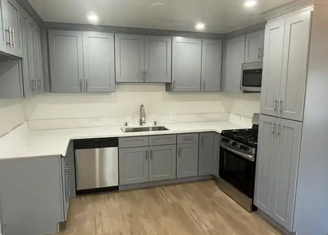 Property at 14413 Califa St Unit 3, Sherman Oaks, CA, 91401, 3 beds, 2 baths, [object Object]