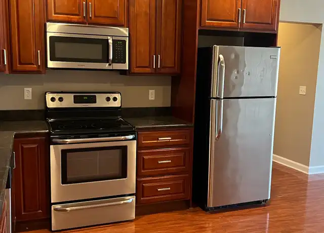 Property at 7421 Lions Gate Pkwy, Davison, MI, 48423, 2 beds, 2 baths, [object Object]
