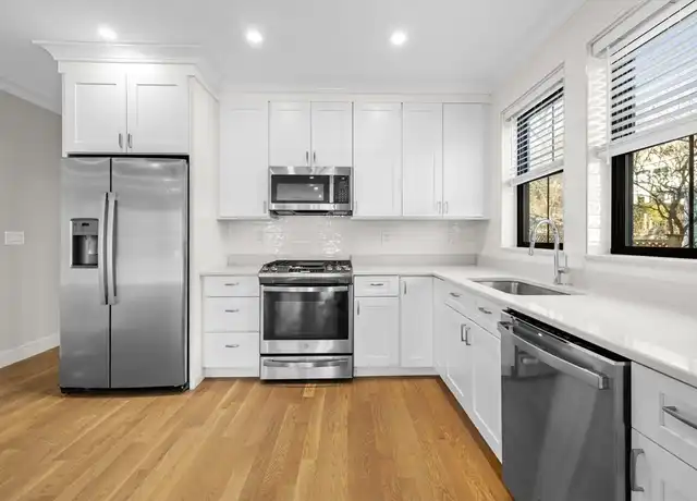 Property at 279 Lamartine St Unit 2, Jamaica Plain, MA, 02130, 4 beds, 2 baths, [object Object]