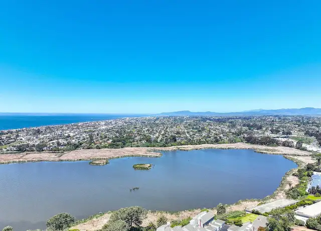 Photo of 2605 Jefferson St, Carlsbad, CA 92008