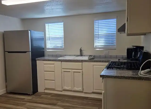 Property at 212 Texas St, Vallejo, CA, 94590, 2 beds, 1 bath, [object Object]