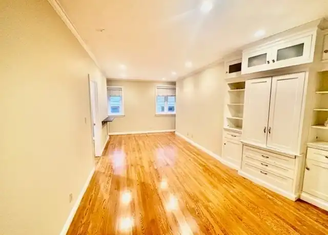 Property at 19 Wiget St #104, Boston, MA, 02113, 2 beds, 1 bath, [object Object]