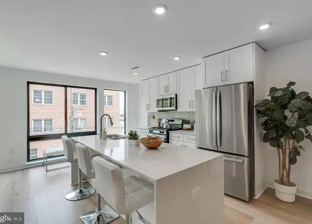 Property at 1318 N Franklin St #5, Philadelphia, PA, 19122, 2 beds, 2.5 baths, [object Object]