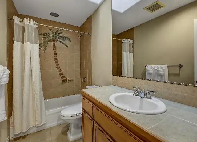 Property at 12424 100th Ave NE #2, Kirkland, WA, 98034, 3 beds, 2.5 baths, [object Object]