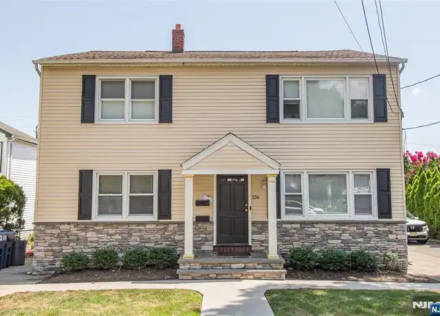 Property at 136 Pine St Unit 1, Hackensack, NJ, 07601, 2 beds, 1 bath, [object Object]