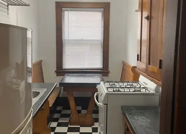 Property at 2507 Nicollet Ave Unit 07, Minneapolis, MN, 55404, 1 bed, 1 bath, [object Object]