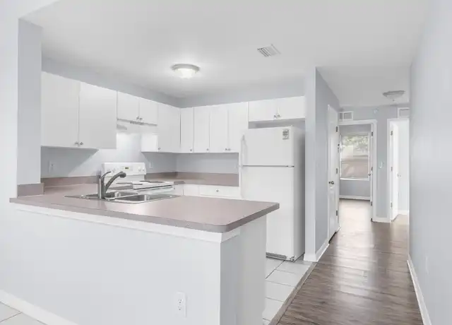 Property at 4224 Portillo Rd Unit 11, Spring Hill, FL, 34608, 3 beds, 2 baths, [object Object]