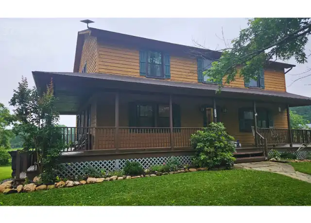 Property at 37789 Laramy Ln, Lovettsville, VA, 20180, 4 beds, 3 baths, [object Object]