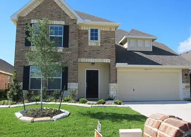 Property at 10439 Lauren Creek Dr, Baytown, TX, 77523, 5 beds, 3.5 baths, [object Object]