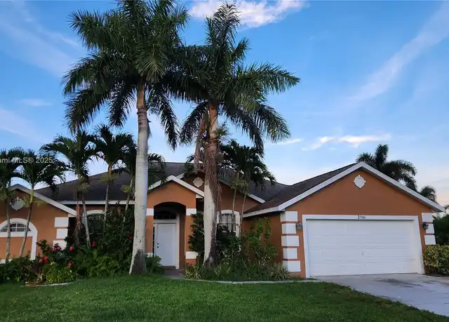Property at 2001 SW Cranberry St, Port Saint Lucie, FL, 34953, 4 beds, 3 baths, [object Object]