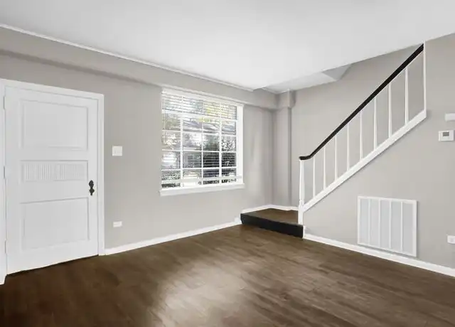 Property at 1300 Goodbar Ave Unit 1301 5, Memphis, TN, 38104, 2 beds, 1 bath, [object Object]