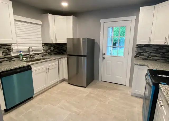 Property at 1907 Burnet St, San Antonio, TX, 78202, 3 beds, 1 bath, [object Object]