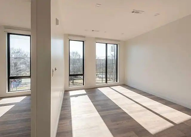 Property at 50 Berkshire Rd, Bethpage, NY, 11714, 1 bed, 1 bath, [object Object]