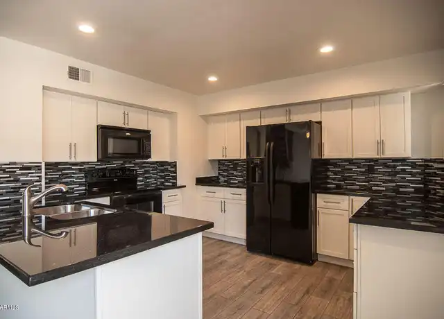 Property at 4513 S Mill Ave, Tempe, AZ, 85282, 4 beds, 3 baths, [object Object]