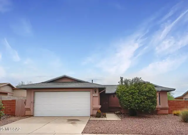 Property at 8650 N Chinaberry Way, Tucson, AZ, 85742, 3 beds, 2 baths, [object Object]
