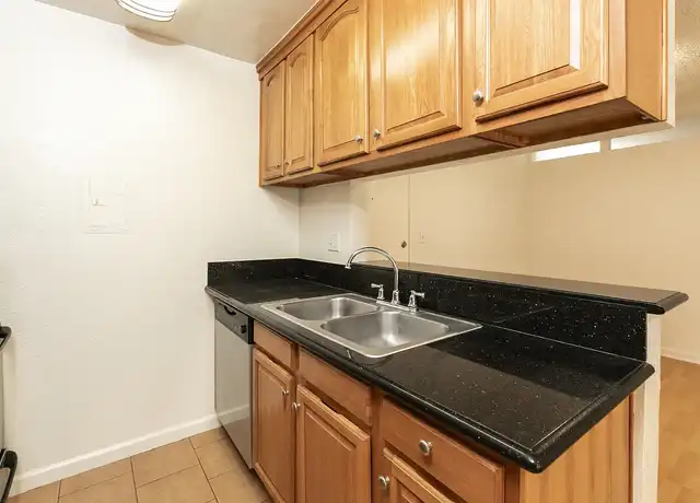 Property at Mid-Wilshire Catalina - 530 S Catalina St, Los Angeles, CA, 90020, 0-2 beds, 1-2 bath, [object Object]