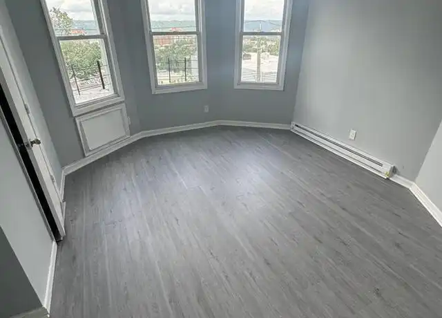 Property at 32 Van Cortlandt Park Ave Unit 6, Yonkers, NY, 10701, 4 beds, 1 bath, [object Object]