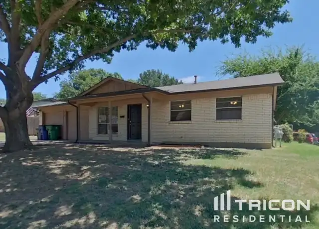 Property at 620 Wallace Dr, Crowley, TX, 76036, 3 beds, 1.5 baths, [object Object]