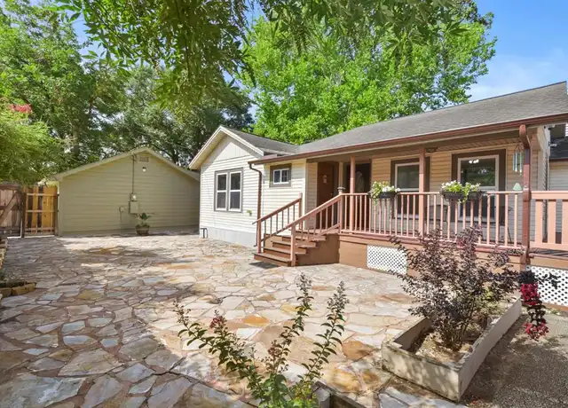 Property at 500 Walnut St, Tomball, TX, 77375, 3 beds, 1.5 baths, [object Object]