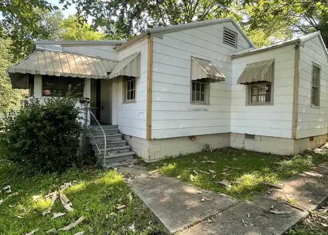 Property at 237 20th St SW, Birmingham, AL, 35211, 3 beds, 1 bath, [object Object]