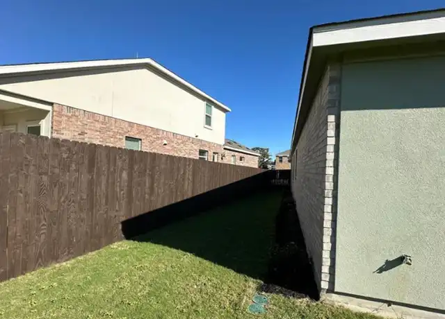 Property at 1821 Boggy Creek Ranch Rd, Georgetown, TX, 78628, 1 bed, 1 bath, [object Object]
