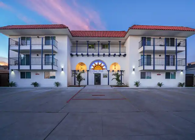 Property at 1530 Chalcedony St Unit M, San Diego, CA, 92109, 1 bed, 1 bath, [object Object]