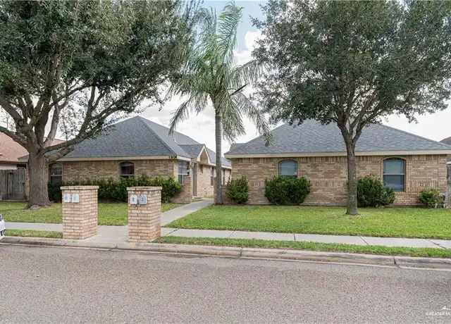 Property at 1908 Bahamas Dr Unit 2, Edinburg, TX, 78541, 2 beds, 2 baths, [object Object]