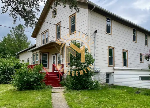 Property at 634 Grant St Unit B, De Pere, WI, 54115, 3 beds, 1 bath, [object Object]