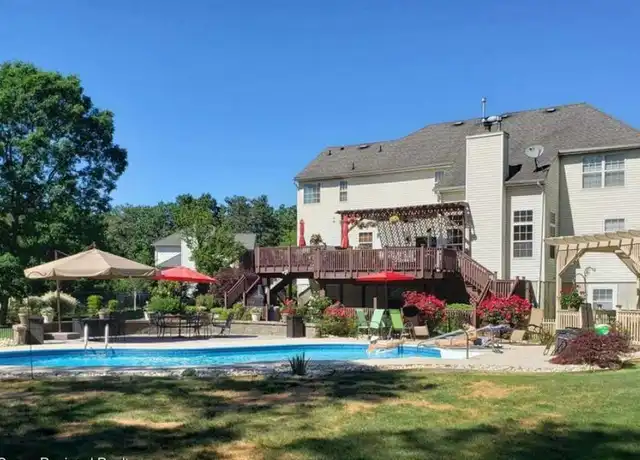Property at 8 Sarah Ct, Jackson, NJ, 08527, 4 beds, 3.5 baths, [object Object]