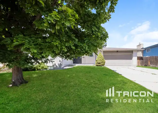 Property at 1960 Okeechobee Dr, Colorado Springs, CO, 80915, 5 beds, 3 baths, [object Object]
