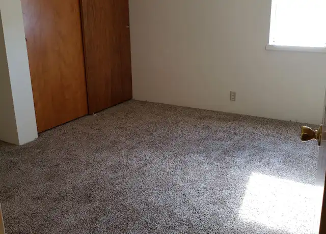 Property at 3033 W Capital Ave Unit 7, Grand Island, NE, 68803, 3 beds, 2 baths, [object Object]