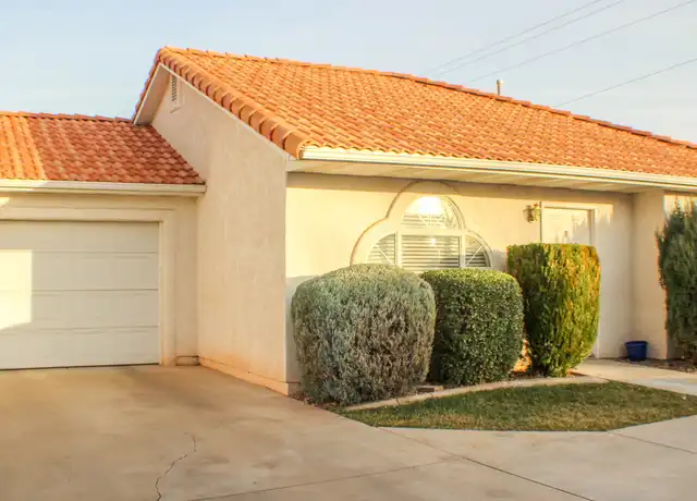 Property at 2636 E 610 N Unit B, St. George, UT, 84790, 3 beds, 2 baths, [object Object]